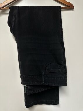 Halara straight leg black jeans - XL